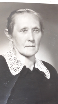 Marie Kolajtová, mother of the witness
