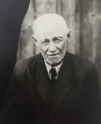 Dědeček František Kotík, otec tatínka
