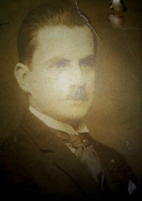 Julius Sandtner, the witness's father 