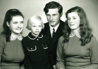 With older siblings, 1968