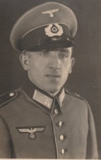 Father in ceremonial German uniform, 1943