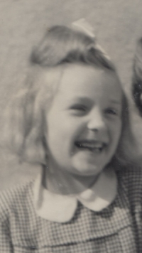 Jarmila Harsová as a child