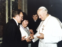 Meeting Pope John Paul II, 1980s