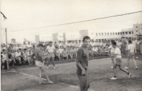 Theodor Jan in a volleyball match against Soviet colleagues, India, 1964