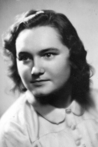 Drahomíra Černotová / around the year 1944 