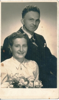 Rodiče pamětnice Jan Plachý a Jarmila Plachá, 1943