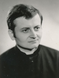 Witness during his studies in the theological seminary, around 1971