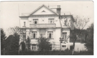 Antonín Sekyrka - family house in 1960