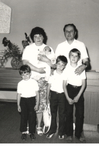Antonín Sekyrka with his parents and siblings (the oldest one of the children) in 1982
