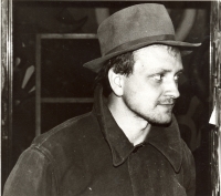 In the studio of Jaroslav Róna in 1991