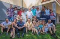 Josef Mervart with the extended family of his children, grandchildren and great-grandchildren, 2019. 