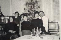 Rodinná fotografia, začiatok 60. rokov.