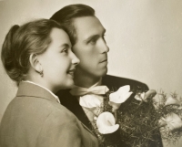 4. duben 1959 svatba Bohuslava a Jany Peroutkových