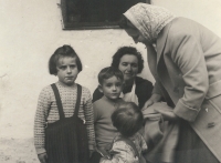 Witness' aunt, mother, and cousin, Jana Kovářová. Ostrožská Nová Ves