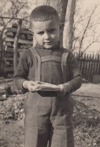 Helmut Bernert as a child in Opava