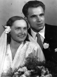Drahomíra Černotová with her husband Jindřich / 1946 