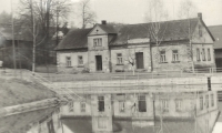 Rodinná hospoda Špičákových na počátku 20. století
