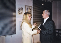 Jarmila Taťounová with František Lízna, paintings vernissage, 1990s