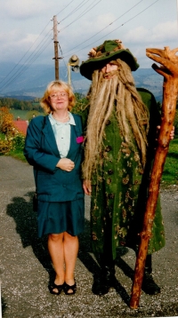 Nejvyšší ředitelka přehlídky s Krakonošem, 1998