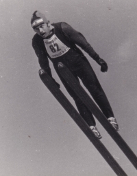 Karel Kodejška na závodech v rodné Lomnici nad Popelkou během vojenské služby v Dukle Banská Bystrica (pravděpodobně v roce 1966)