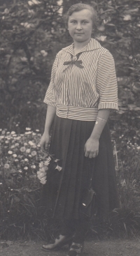 Mother Berta, née Falteisková, 1925