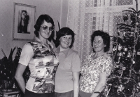 Elena Moskalová in the latter part of the 1970s. In this Christmas photo, she is first left, her sister Jitka in the middle and mother Františka right 