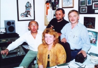 Ve „Svobodné Evropě“ v roce 1989, L. R. s Milanem Schulzem, Karlem Moudrým a Karlem Krylem