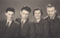 Vyskočil brothers with their mother. Mirko, Jaromir, mom, Josef 
