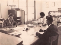 Jaroslav Švec (on the left) at work in the USA (circa 1965)