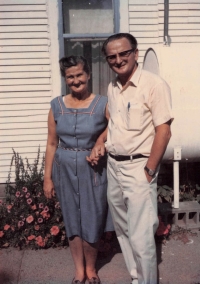 Jaroslav Švec with his wife in the USA (circa 1975)
