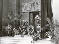 Jiří Merger senior's funeral, 1971 
