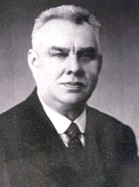 Chronicler J. Erpek in 1937