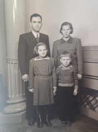 Jaroslav Kubín with his parents and his sister, 1952
