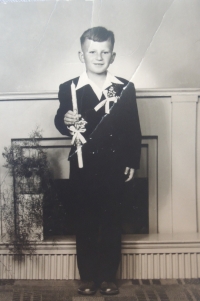 The first Holy Communion, 1958