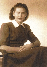 Starší sestra Josefy Povolné