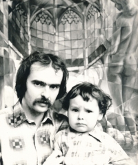 Josef Achrer, with his son in 1982