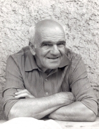 Dědeček František Soukup, otec maminky, 1982