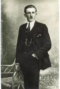 Lubomírův děda Jaroslav Sršeň (1896 - 1963), foto 1920
