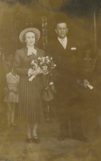 The second wedding of Josef Kraus' mother 