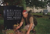 Hrob otce Jiřího Krause na židovském hřbitově v Pardubicích