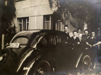 Mašín Family and Kukla Family after the war in Lovosice standing at the Mašín's car