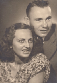 Parents of Miroslava Holubová – Miroslava and Vasil Kiš in June 1947