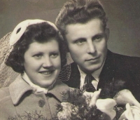 Svatba Helmy a Jiřího Růžičkových, 1954