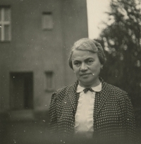 Josef Kraus' aunt Ester also died in Auschwitz 
