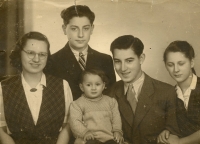 Five Smékal siblings, 1947