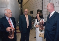 František Horák (second from the left) in the Svijany beer brewery with president Václav Klaus, his wife Livie and the Liberec governor Petr Skokan, 2005