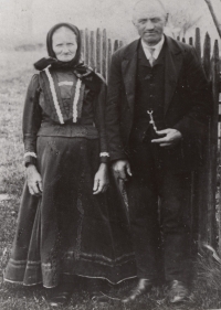 Paternal grandparents, Horosedly, date unknown
