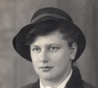 Her sister Emilie Sailerová during the Second World War