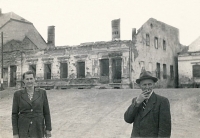 Destroyed shop of Mr. Weiss at the intersection of roads to Ostrava on the left, Opava and Háj on the right, grandparents Terezie and Rudolf Blažek on the left, 1945