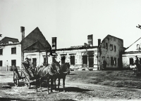 Horse cart in front of Weiss's shop at the intersection of the roads to Opava, Ostrava and Háj, 1945